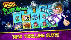 Tampilan permainan Lightning Dice dengan tiga dadu dan hasil pembayaran